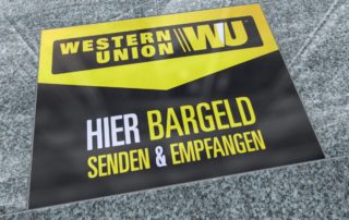 Effektive Bodenwerbung von Western Union